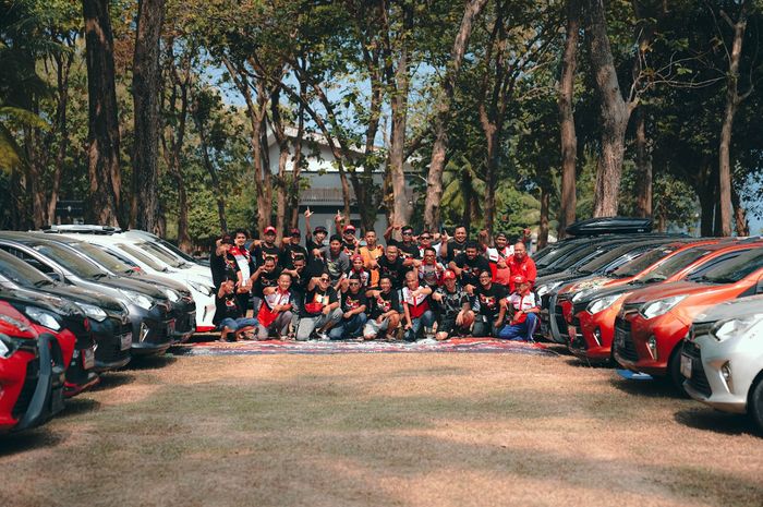 Diikuti lebih dari 200 anggota, Komunitas Toyota Calya Indonesia peringati hari jadi yang ke-tujuh.