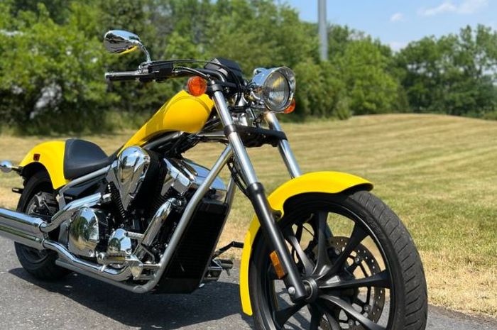 Penampakan Honda Fury, chopper bermesin V-Twin yang bisa ngacir 245 km sekali full tank.