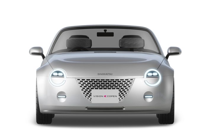 Wujud tampang Daihatsu Vision Copen yang akan tampil di Japan Mobility Show.