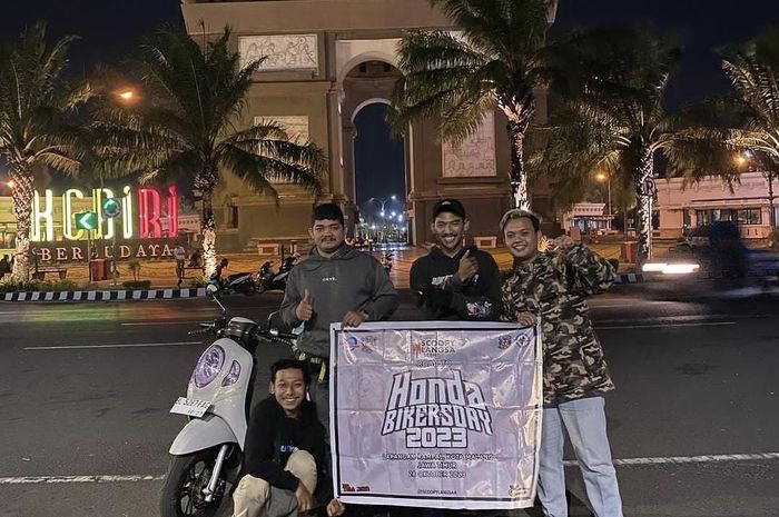 Mirza menempuh jarak 6.000 Km untuk touring dari Aceh ke Malang
