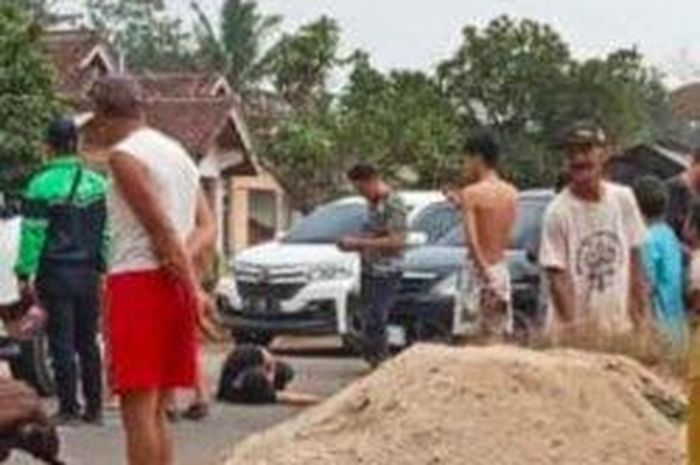Penangkapan 6 orang bandit maling mobil yang beraksi dengan mengaku anggota Marinir dan Polisi