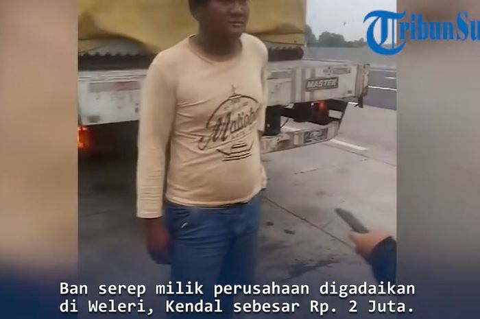 Sopir truk yang akting nangis ban serep hilang di tol Jakarta-Cikampek