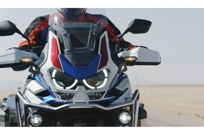 Honda CRF1100L Africa Twin Adventure sport adalah salah satu moge yang dijual di Indonesia