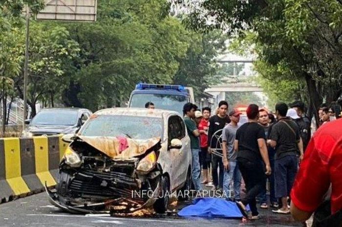 Nasib tragis pengayuh becak gerobak yang meregang nyawa dihantam Toyota Calya