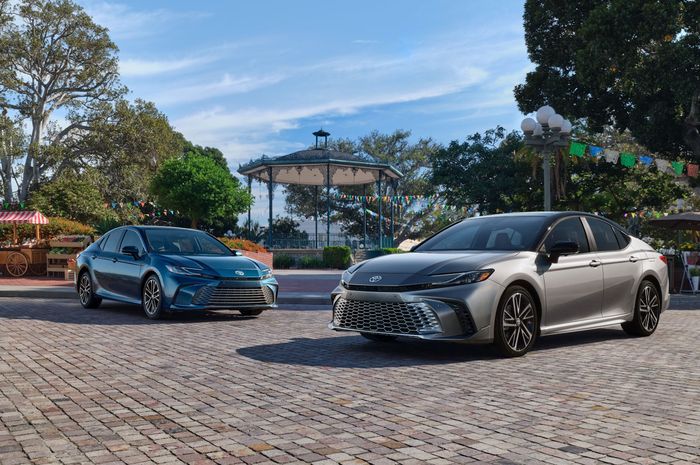 Toyota Camry terbaru telah resmi menyapa Amerika Serikat.