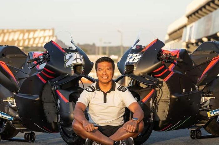 MotoGP Valencia 2023 dihegerkan kabar Razlan Razali menjual tim RNF Aprilia 