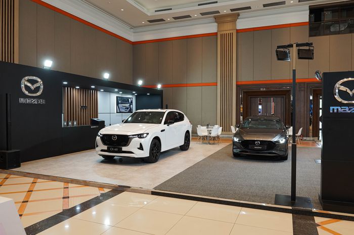 Booth Mazda di GIIAS Bandung 2023