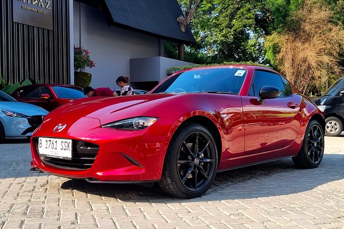 Mazda MX-5 RF di Mazda Power Drive 2023.