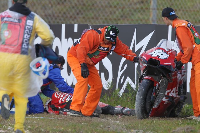 Pol Espargaro crash di MotoGP Portugal 2023