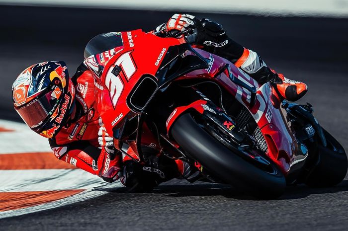 Pol Espargaro peringatkan KTM, karena Pedro Acosta bisa jadi playboy di MotoGP