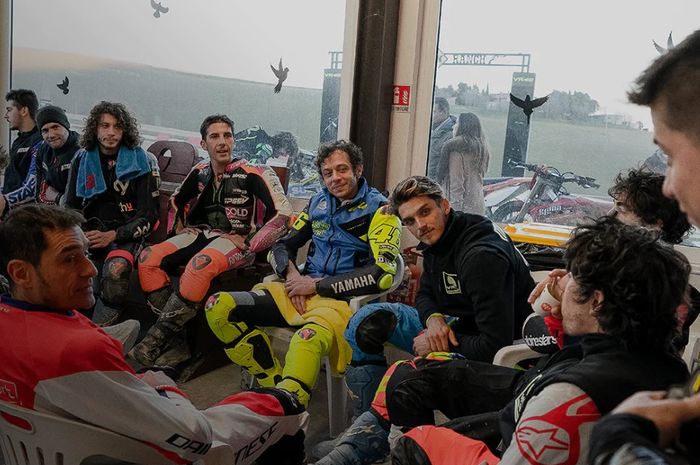 Valentino Rossi punya harapan besar untuk murid-muridnya di MotoGP 2024