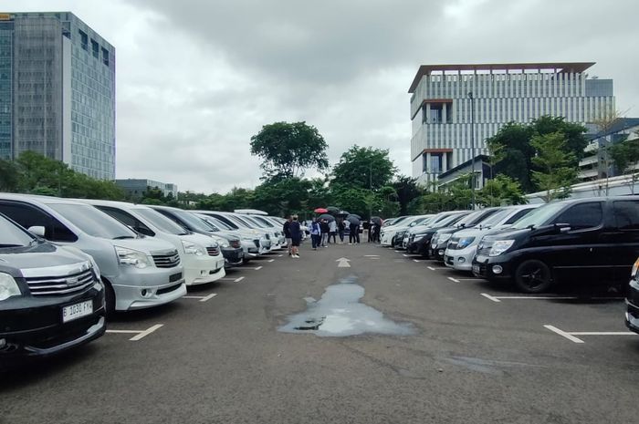 Kumpulan komunitas pemilik mobil van yang tergabung dalam satu wadah bernama The Big Van Indonesia (BVI) resmi erbentuk, Sabtu (27/1/2024)