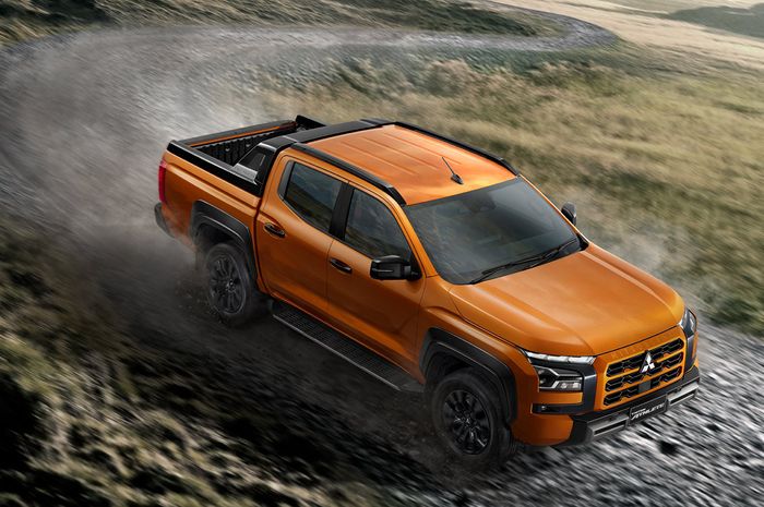 Mitsubishi Triton Athlete meluncur di Thailand.