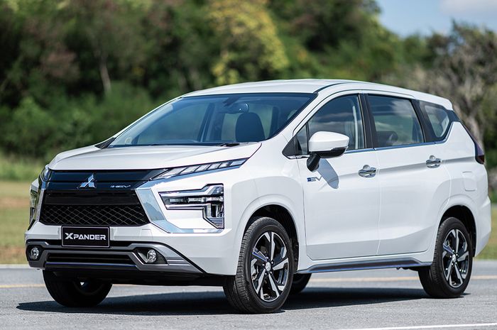Mitsubishi Xpander HEV meluncur di Thailand pada Kamis (1/2).