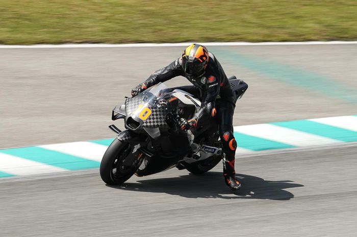 Luca Marini ungkap perbedaan motor Honda RC213V dengan tunggangan lamanya, Ducati Desmosedici GP