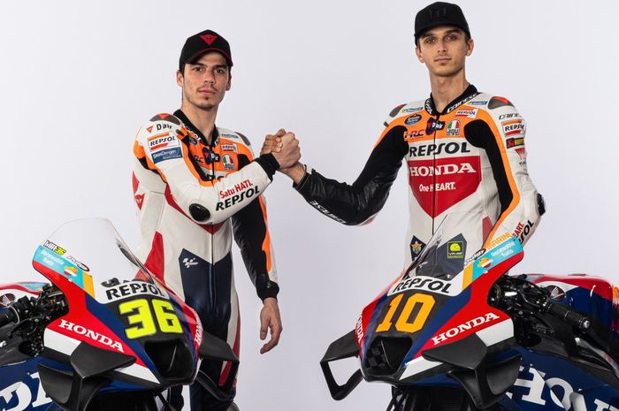 Luca Marini dan Joan Mir, tampil dengan livery baru tim Repsol Honda untuk MotoGP 2024