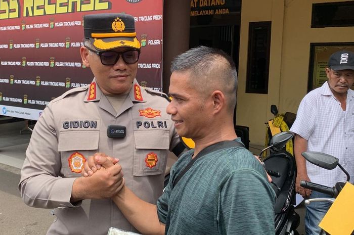 Iwan Yulianto (40) menjadi korban maling motor di Tanjung Priok, Jakarta Utara saat Ia berangkat mengabdi ke negara menjadi petugas KPPS di kampung halamnnya, Tegal, Jawa Tengah