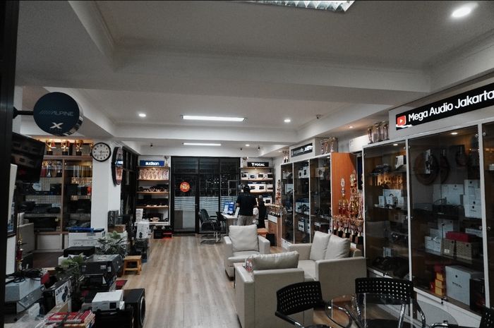 Workshop spesialis audio, Mega Audio yang berbasis di Jakarta Barat
