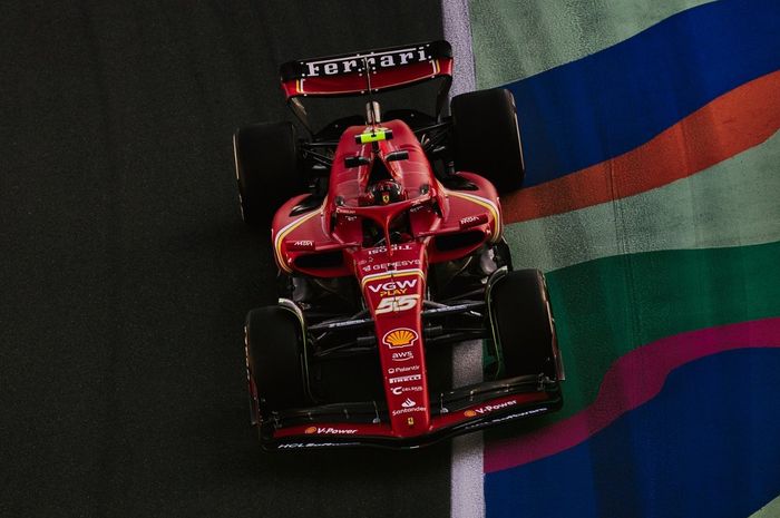 Carlos Sainz mundur dari F1 Arab Saudi 2024 karena sakit usus buntu, Ferrari turunkan pembalap muda