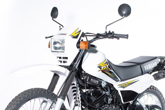 penampakan trail jadul Yamaha DT125 yang masih dijual di Afrika Selatan