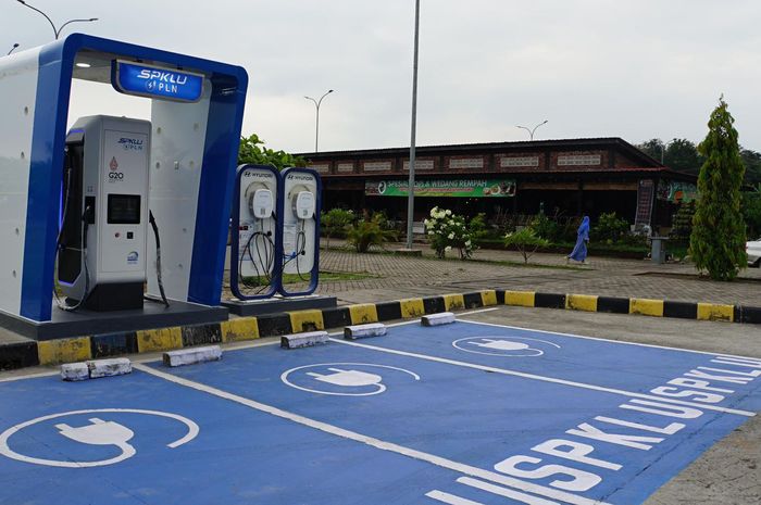 Spklu siapkan charging station 