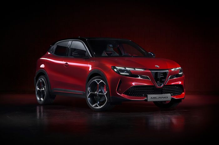 Alfa Romeo Milano Elettrica yang kini berganti nama menjadi Junior.