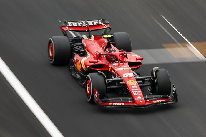Gara-gara printer, Ferrari bakal kehilangan warna merah legendaris mereka di F1 Miami 2024.