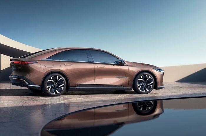 Hampir bisa dipastikan Mazda EZ-6 berbagi spek listrik dengan Changan Deepal SL03.