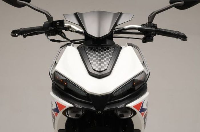 wujud motor baru Shineray 150, bebek super mirip naked bike yang bisa jadi penantang Honda Supra GTR dan Yamaha MX-King