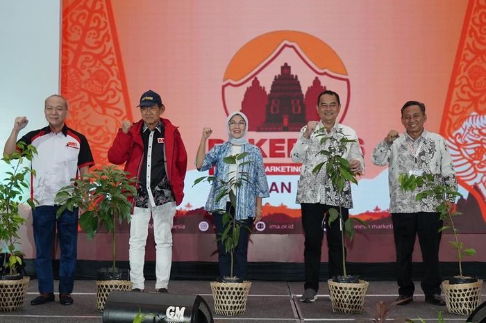 Sinergi dan kolaborasi jadi kata kunci dalam rakernas Indonesia Marketing Association (IMA) yang digelar pada Sabtu, 4 Mei 2024 tadi.