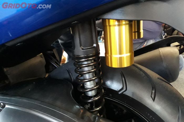 As sokbreker Yamaha NMAX baret ? harganya cuma segini 