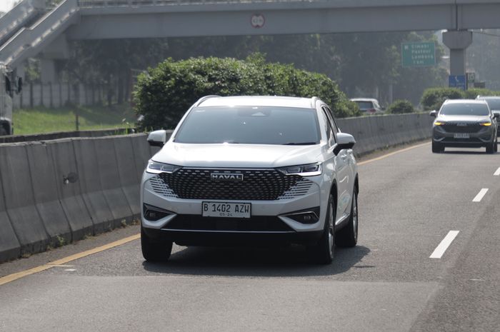 GWM Haval H6 HEV melakukan perjalanan Jakarta-Bandung dengan bobot nyaris full, seirit ini ternyata.