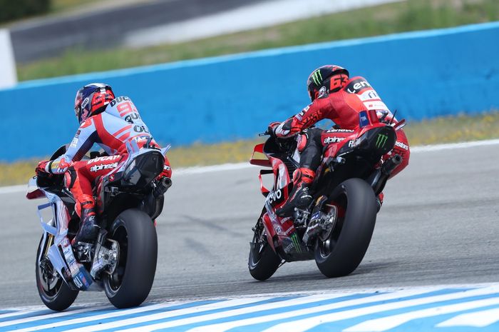Pecco Bagnaia bantah halangi Marc Marquez jadi pembalap tim pabrikan Ducati di MotoGP 2025