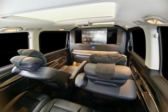Tampilan kabin istimewa dari Mercedes-Benz V250 RSE Lombadi