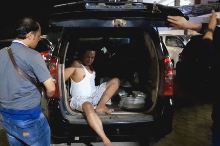 Polsek Tanjung Karang Barat berhasil meringkus sindikat pencurian mobil di Bandar Lampung yang tiap beraksi rela beli GPS Rp 1,2 juta