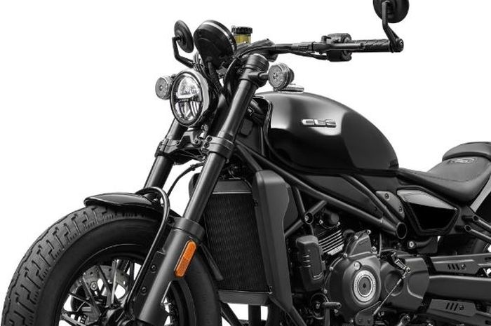 penampakan CFMoto 450CL-C motor baru di segmen cruiser yang performanya mirip Honda Rebel