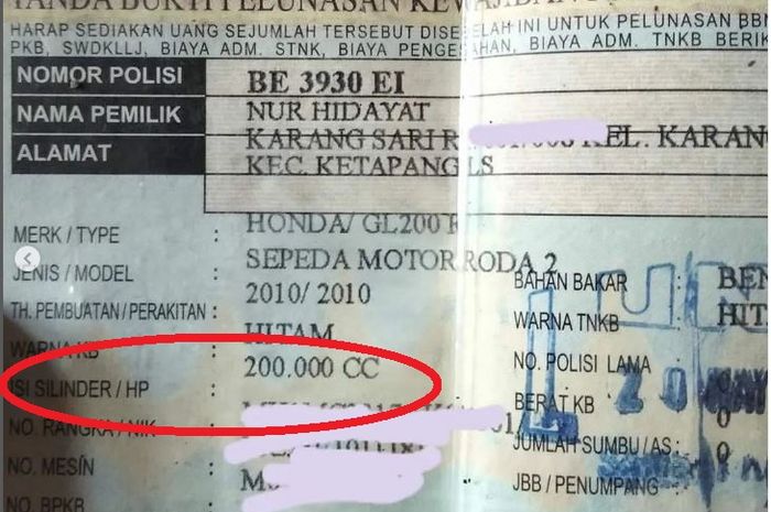 Dalam lingkaran merah menunjukan data isi silinder mesin Honda Tiger Revo tertulis 200.00 cc karena salah ketik
