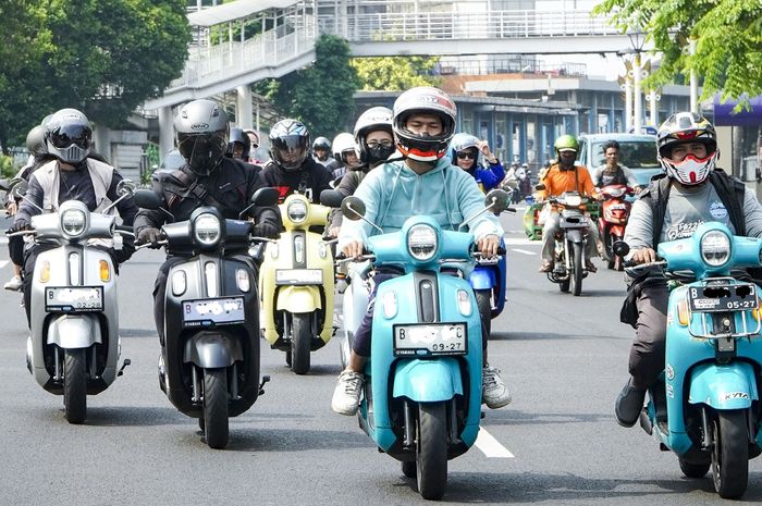 Berkendara terlalu pelan malah bisa bikin boros bensin