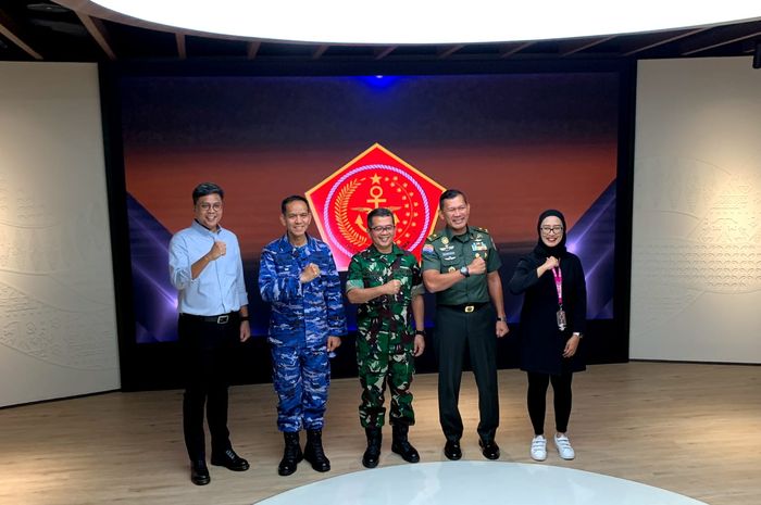 KompasTV bekerja sama dengan Tentara Nasional Indonesia (TNI), kembali hadirkan program variety show Semarak Satria.