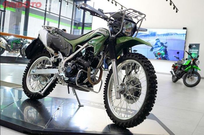 spesifikasi dan harga motor baru Kawasaki Stockman