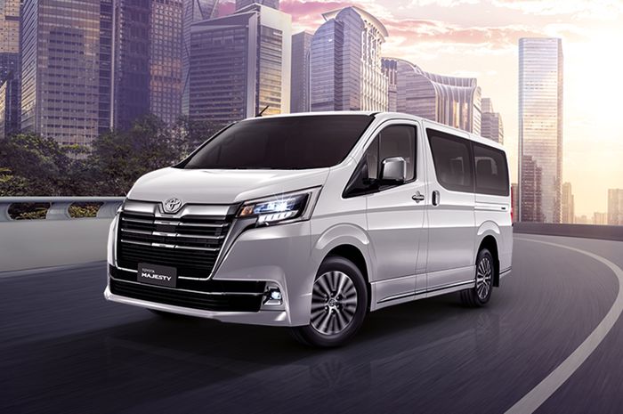 Toyota Majesty spek Thailand.