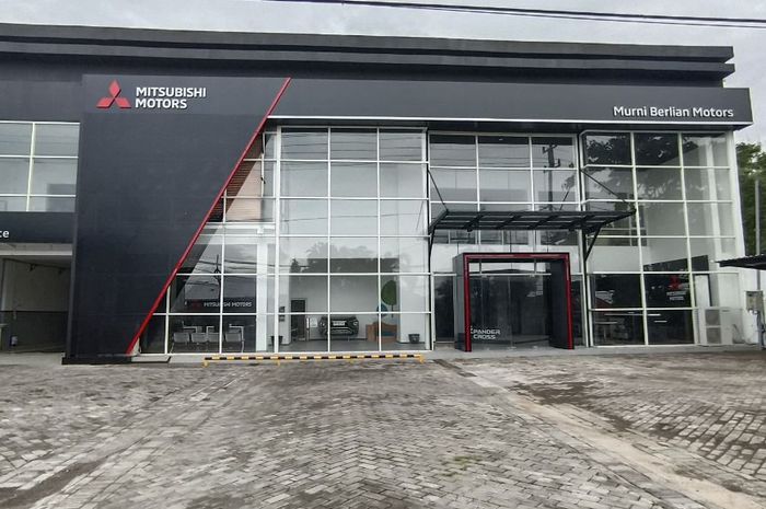 Diler Mitsubishi Motors PT Murni Berlian Motor, diler pertama nih di Pulau Madura