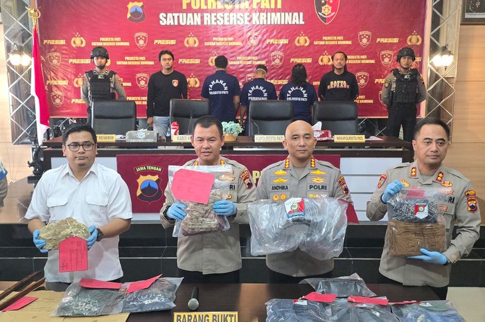 Pihak kepolisian kembali menangkap 1 orang pelaku pengeroyokan tethadap bos rental asal Jakarta