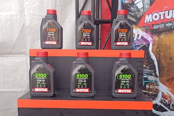 Oli mesin motor Motul 7100 dan 5100 mendapatkan formula baru