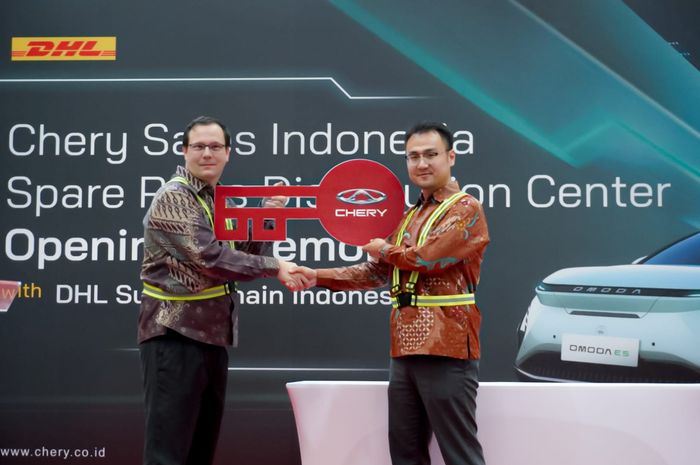 PT Chery Sales Indonesia (CSI), bekerja sama penyedia logistik yakni DHL Supply Chain Indonesia