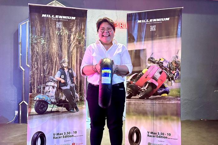 Ban Vespa Millennium V-Max Racer, dibanderol Rp 550 ribu dirancang khusus untuk performa balap dan harian