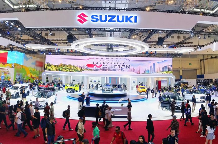 Booth Suzuki Indonesia di pameran GAIKINDO Indonesia International Auto Show (GIIAS) 2024