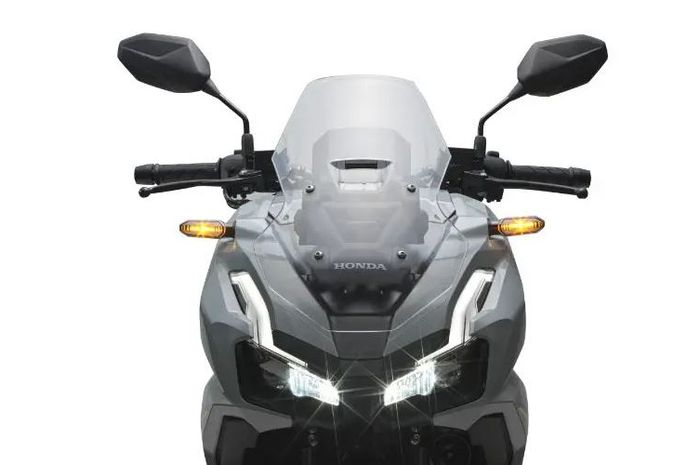 Ini penyebab windshield Honda ADV 160 oblak 