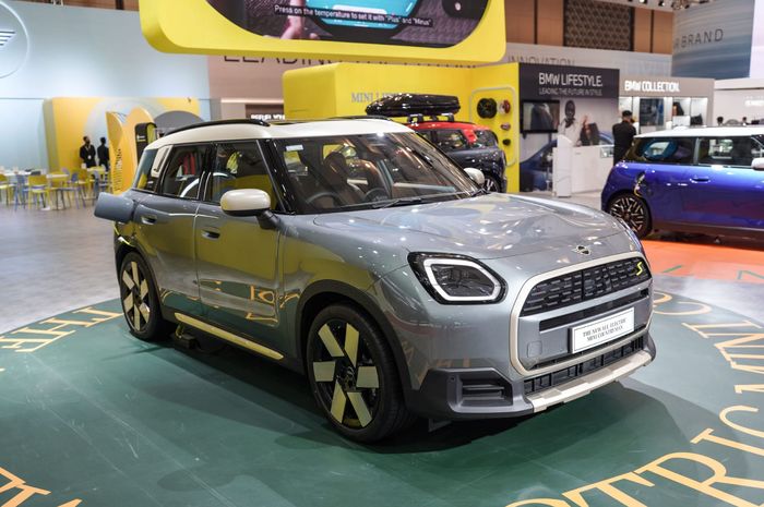 MINI Countryman SE ALL4 yang merupakan varian listrik di GIIAS 2024