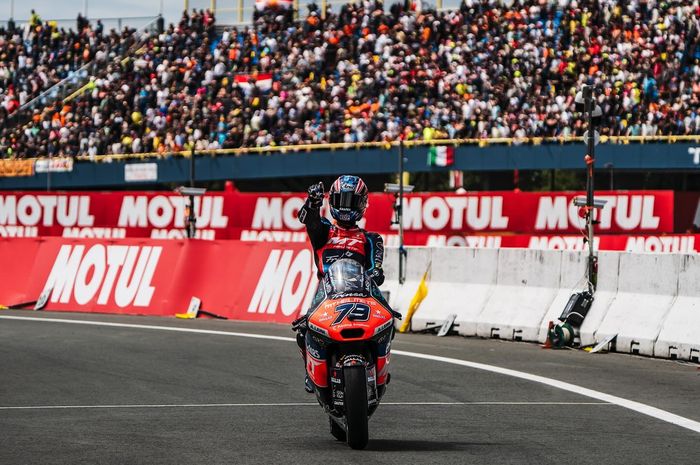 Pembalap Jepang Ai Ogura akan debut bersama Trackhouse Racing Aprilia di MotoGP 2025